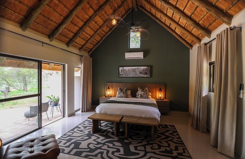 Hoedspruit Cabin | Tomo Safari Lodge
