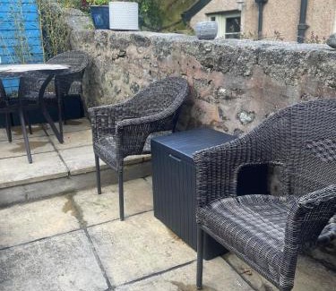 Mousehole House | Toms Harbour Light cosy cottage