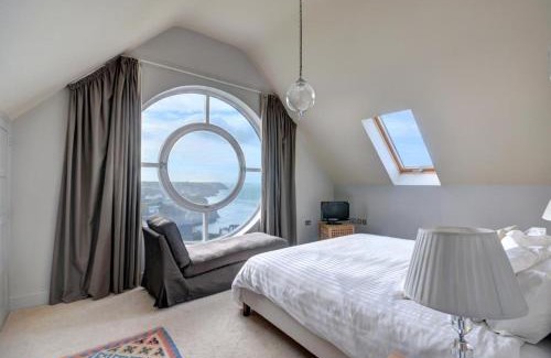 Porthtowan House | Tonga