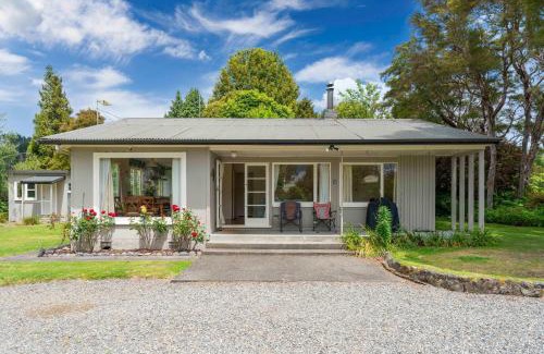 Turangi House | Tongariro Base Camp - Turangi Holiday Home