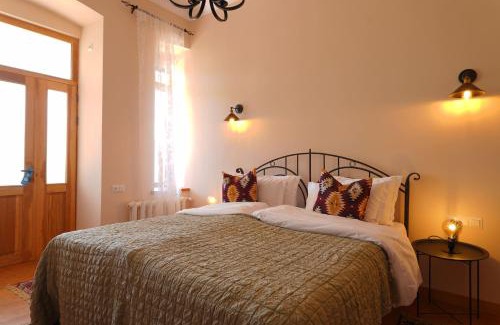 Dilijan Bed & Breakfast | Toon Armeni Guest House