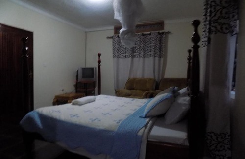 Fort Portal Hotel | Tooro Resort Hotel