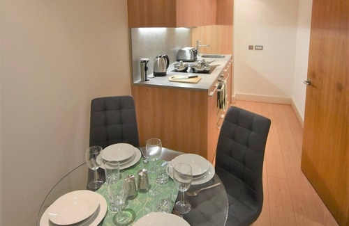 Ipswich Apartment | Toothbrush Apartments - Ipswich Quayside