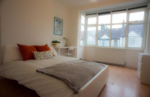 Tooting House | Tooting Bec Rooms by PrimeCityHosts