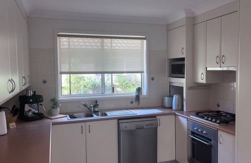 Long Jetty House | Toowoon Bay/Private Pool/Outside Shower