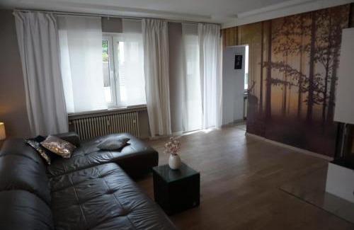 Schleiden Apartment | TOP Anbindung in den Nationalpark Eifel für 6 Personen und max 2 Hunde inklusive Terrasse