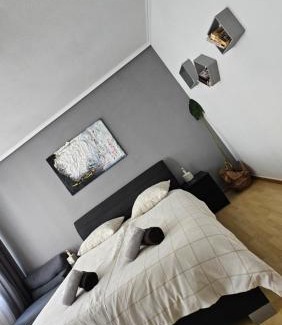 Elberfeld-Mitte Apartment | Top Central Stay - Cozy Bedroom & Kitchen in the Heart of the City and Hauptbahnhof