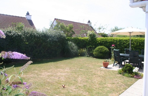 Bredene House | Top equipped, cozy holiday home with WiFi and parking - close to the beach
