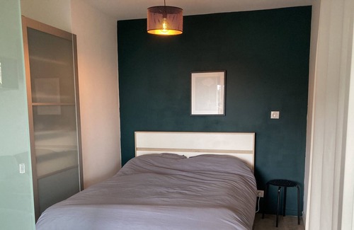 Saint Antoine Apartment | Top floor apartment with terrace and sea view