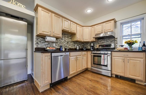 Princeton Condo | Top-Floor Princeton Condo w/private balcony