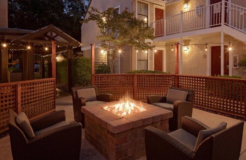 Campbell House | Top Hotel in San Jose Campbell in Heart of Silicon Valley