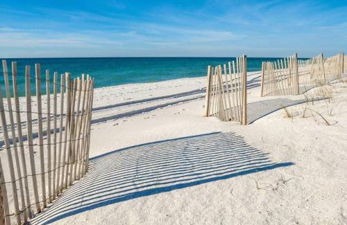 Gulf Shores Apartment | Top Location-Steps2Beach-Lagoon Front