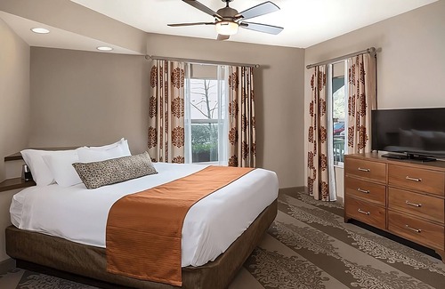 Inglewood Resort | Top notch 2-bedroom resort in Nashville during Country Music Fest, near Opryland