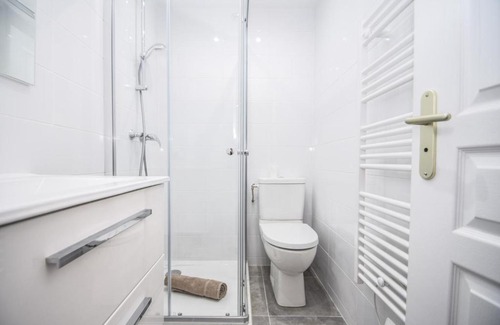 Sorano Apartment | TOP studio refait à neuf aux porte de Paris proche RERMétro
