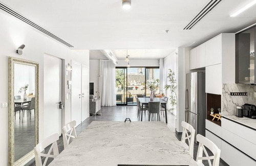 Tel Aviv City Center Apartment | Top TLV Grand Suites
