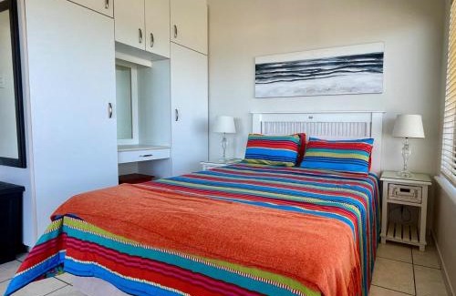 Margate Apartment | Topanga#50, Uvongo Beach