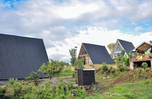 Nanyuki Cottage | Topi cottages