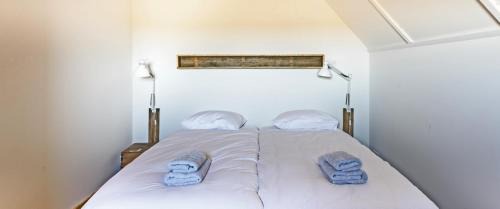 Oostkapelle Villa | TopLocatiezeeland # The Old Farmhouse