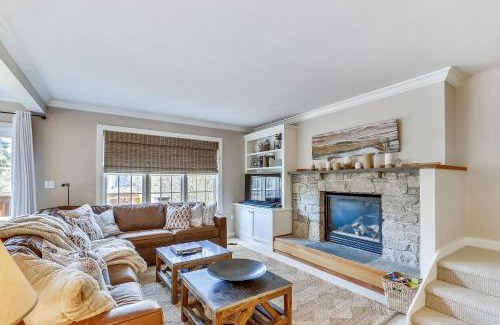 Stowe Area House | Topnotch 558A