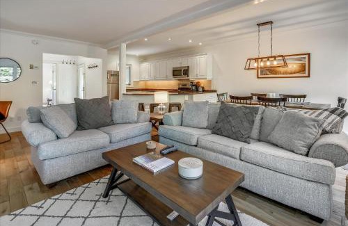 Stowe Area House | Topnotch Retreat