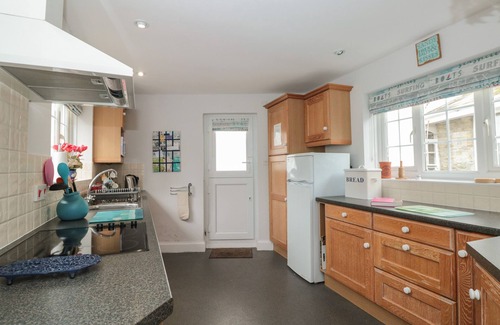 Salcombe Cottage | Topside