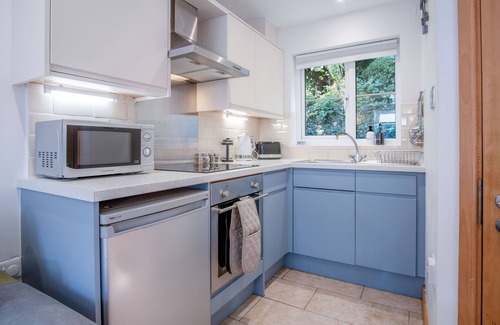 Parkmill Cottage | Tor Bay Cottage - 1 Bedroom - Parkmill