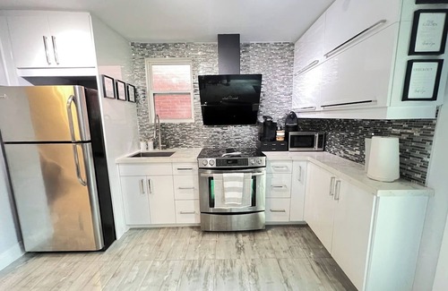 Rockcliffe - Smythe House | Toronto’s St Clair House