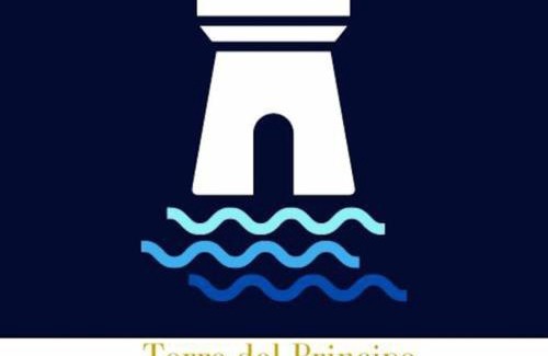Historical Downtown Salerno Villa | Torre del Principe suite
