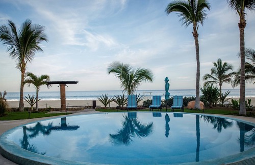 Zona Hotelera Condo | Tortuga Bay 2102 3 BR by Casago