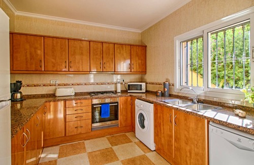 La Empedrola Apartment | Tosal Calp in Calp with 6 bedrooms and 6 bathrooms