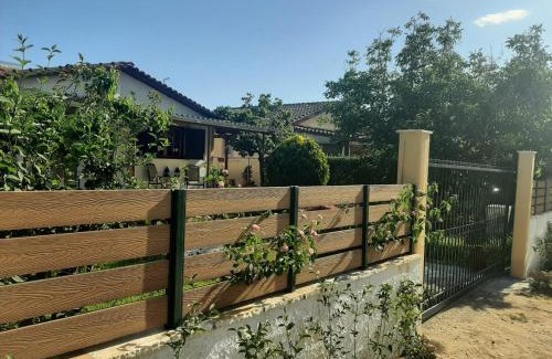 Katakolo House | Tota's Family House