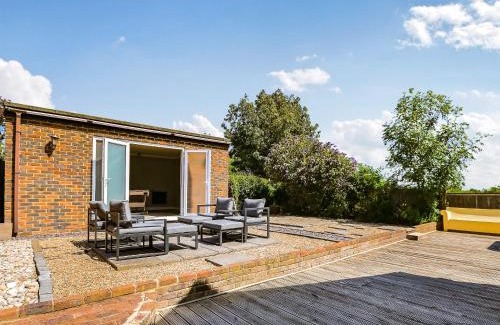 Sheerness House | Total Retreat