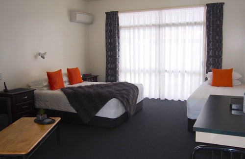 Trentham Hotel | Totara Lodge