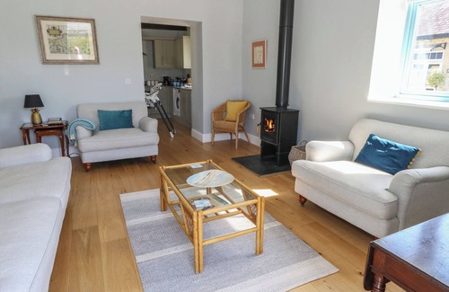 West Compton Cottage | TOTHERY, pet friendly, character holiday cottage in Beaminster