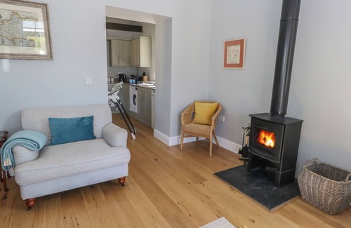West Compton Cottage | TOTHERY, pet friendly, character holiday cottage in Beaminster