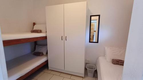 Amanzimtoti Apartment | Toti Cabanas
