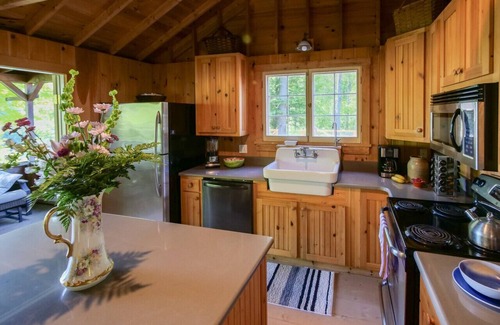 Colchester Cabin | Tots Cabin of Braeloch