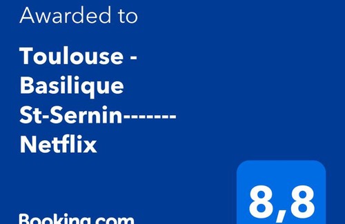 Arnaud Bernard Apartment | Toulouse - Basilique St-Sernin------- Netflix