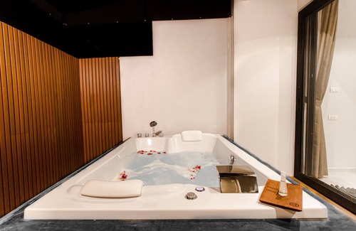 Si Sunthon Hotel | Tour De Phuket Hotel