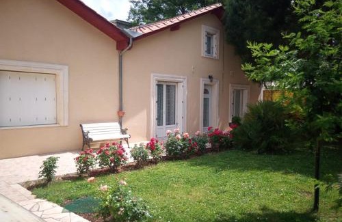 Bergerac House | TOUTAPIé