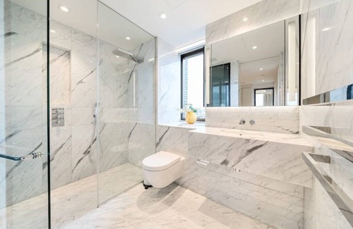 Waterloo Apartment | Tower Bridge - With Luxury Gym & Pool