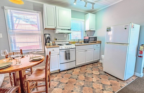 Buxton Hotel | Tower Circle Motel
