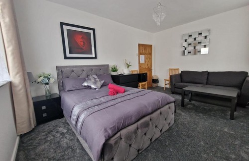 Stepney Green House | Tower Hamlets Apartment