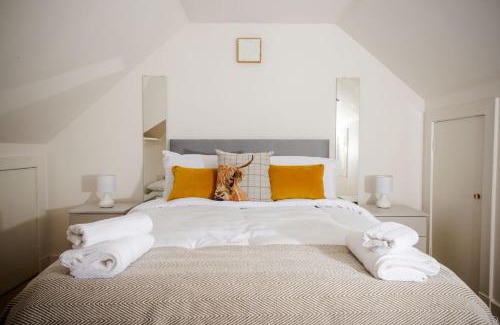Alloa House | Tower Square House