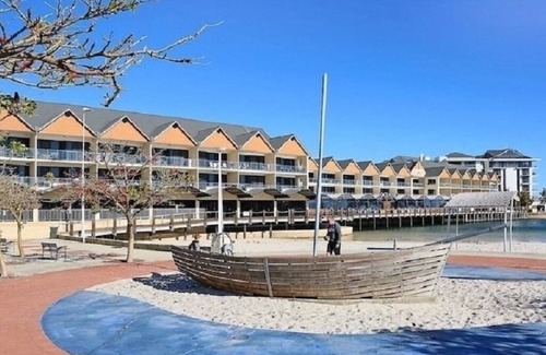 Mandurah Villa | Town Beach Short Stay