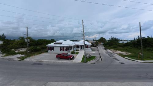 Marsh Harbour Hotel | Town Centre Abaco