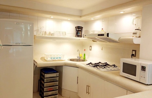 Coyoacan Apartment | Town House 2 in San Ángel 2BR/3BA 1 Queen 2 Twin 1 Sofa bed double