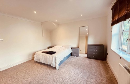 Grove Apartment | Town house in Surbiton/Kingston