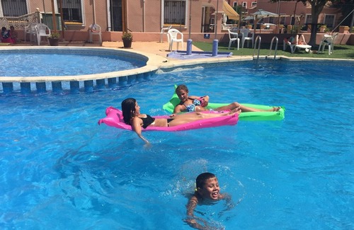 Los Montesinos House | Town house la herrada 3 bedroom 2 bathroom which includes a large communal pool
