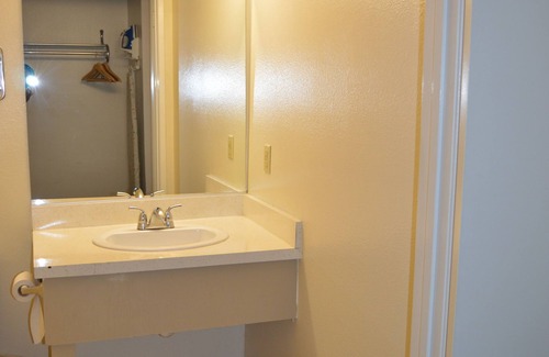Lancaster Hotel | Town House Motel